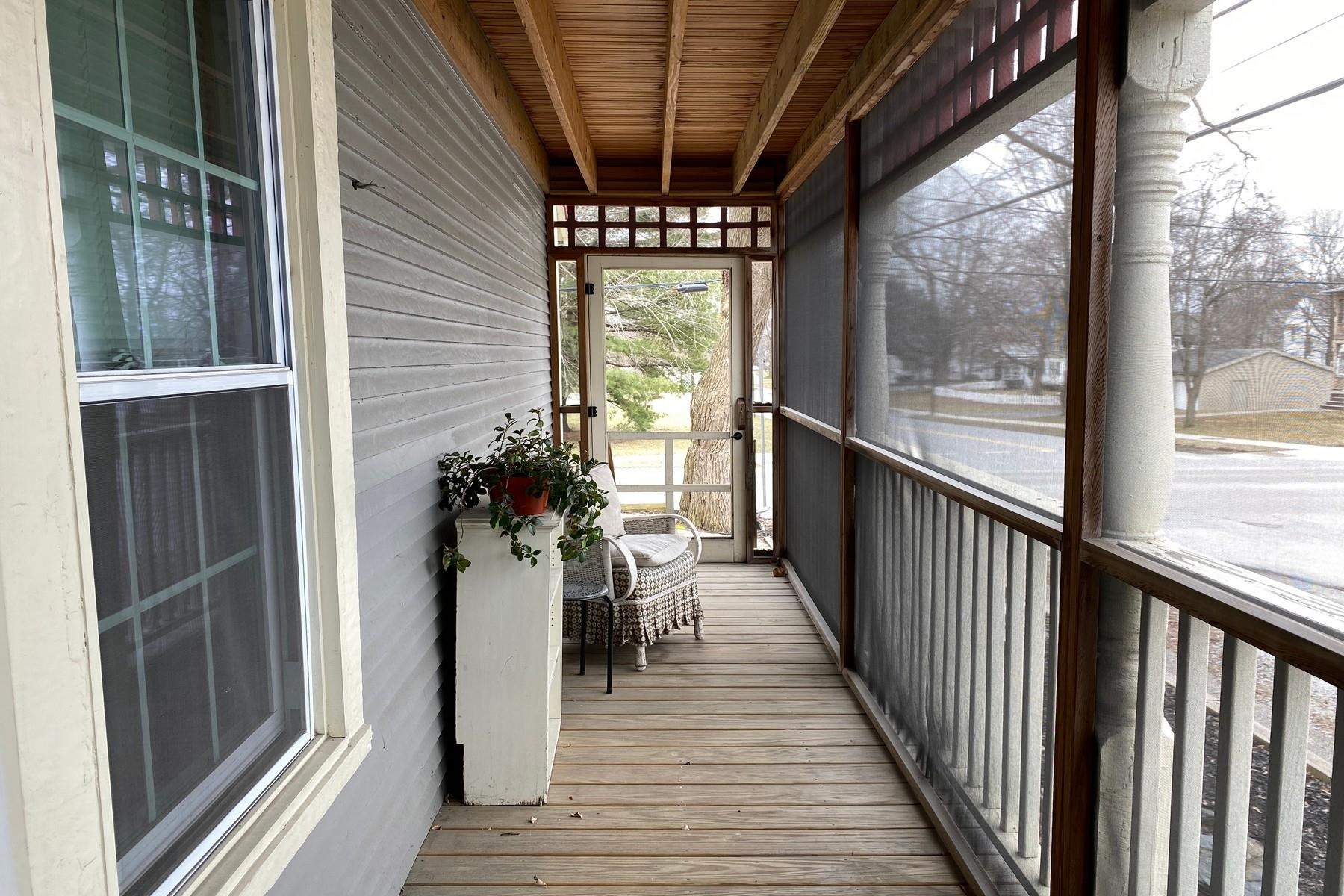 33 Crescent Street Rutland, VT 05701 - Photo 21 of 22 Gallery Image 21
