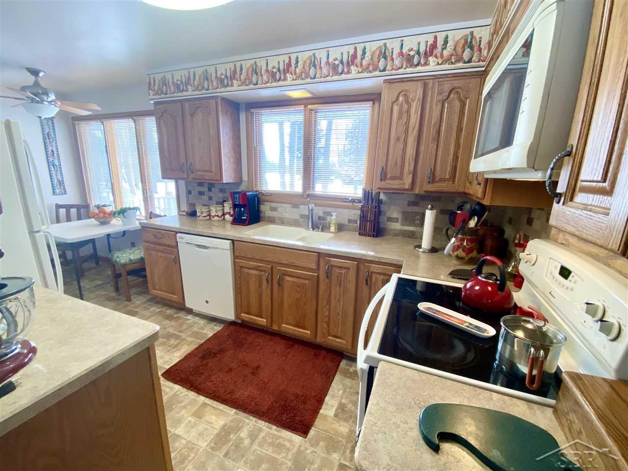 12340 Scott Road Freeland, MI 48623 - Photo 10 of 33 50034062-9.JPG