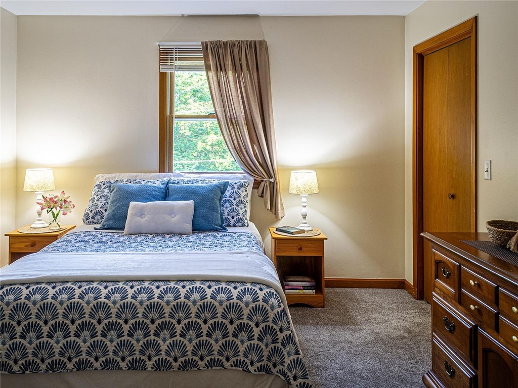 21 Annandale Terrace Newport, RI 02840 - Photo 12 of 17