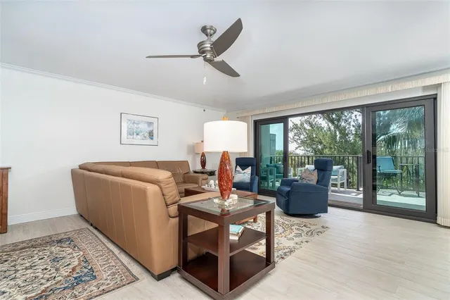 $825,000 | 50 Meredith Drive, Unit 9, Englewood, FL 34223