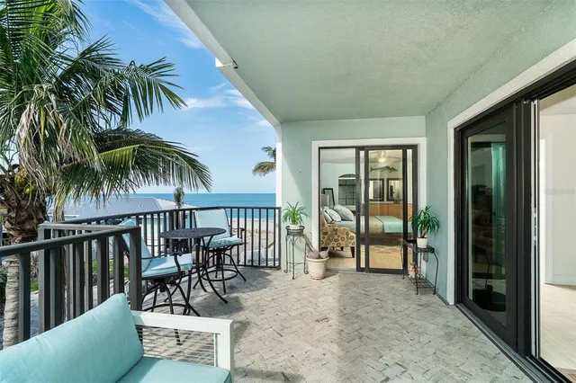 $825,000 | 50 Meredith Drive, Unit 9, Englewood, FL 34223