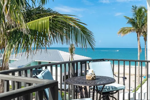 $825,000 | 50 Meredith Drive, Unit 9, Englewood, FL 34223