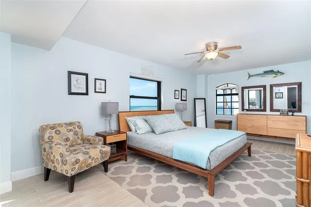 $825,000 | 50 Meredith Drive, Unit 9, Englewood, FL 34223