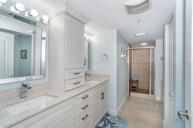 $825,000 | 50 Meredith Drive, Unit 9, Englewood, FL 34223