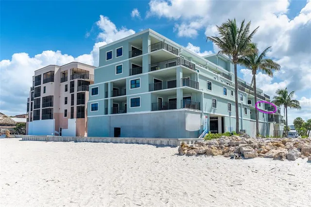 $825,000 | 50 Meredith Drive, Unit 9, Englewood, FL 34223