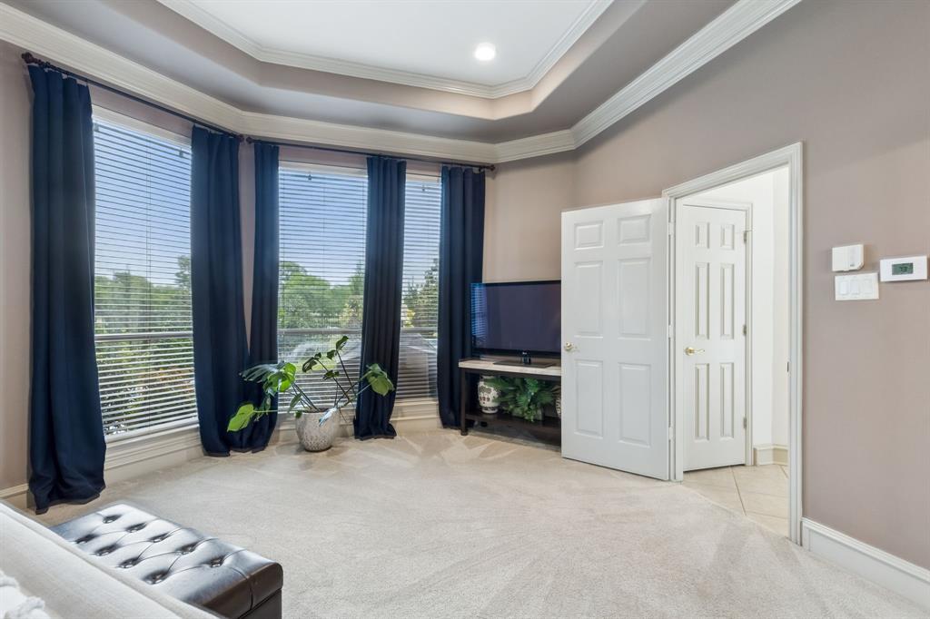 8517 Navigation Drive Rowlett, TX 75088 - Photo 21 of 39 a view of livingroom with furniture and a potted plant