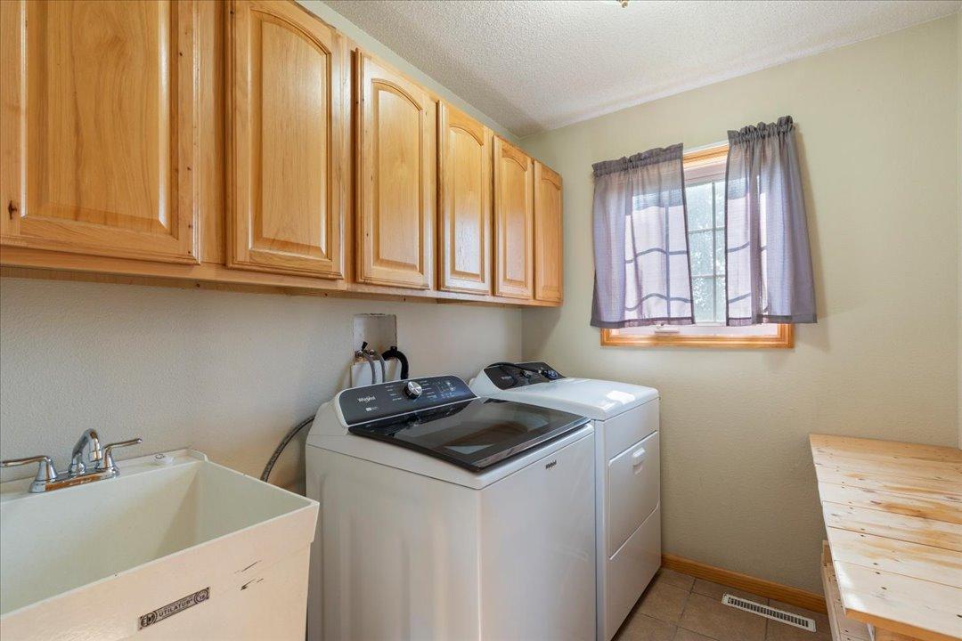 8405 60th Street Southwest Verndale, MN 56481 - Photo 14 of 47