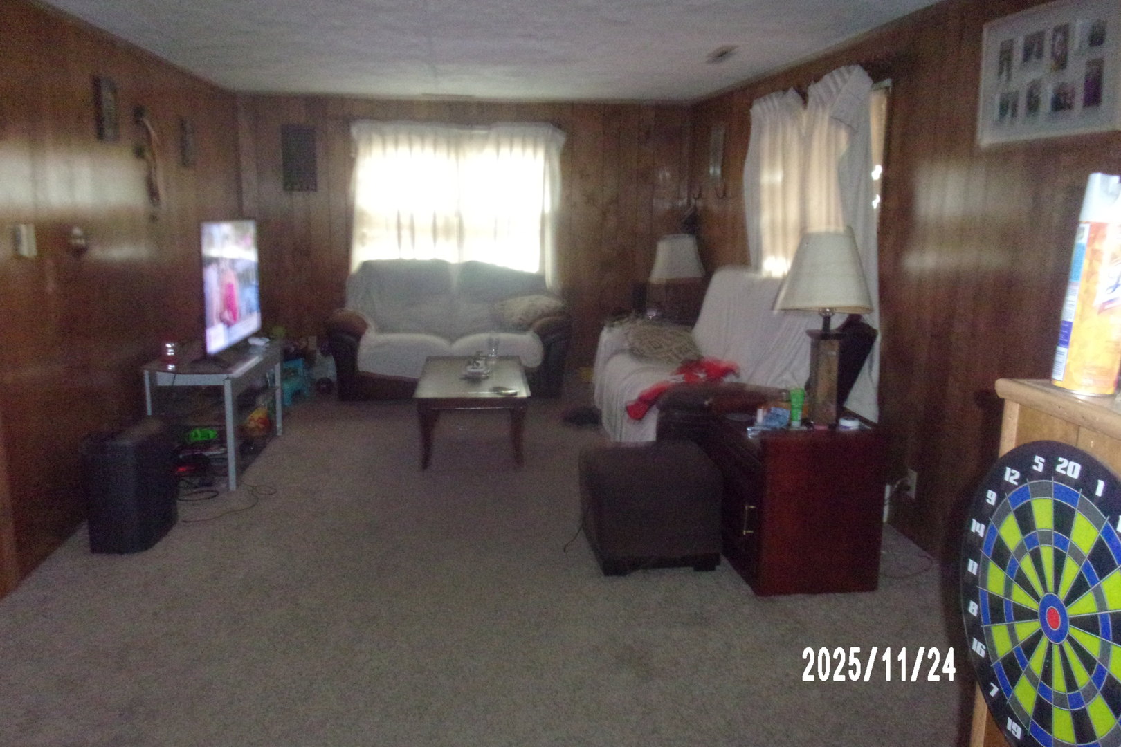 431 South 5th Street Watseka, IL 60970 - Photo 5 of 11 a living room with furniture and a window