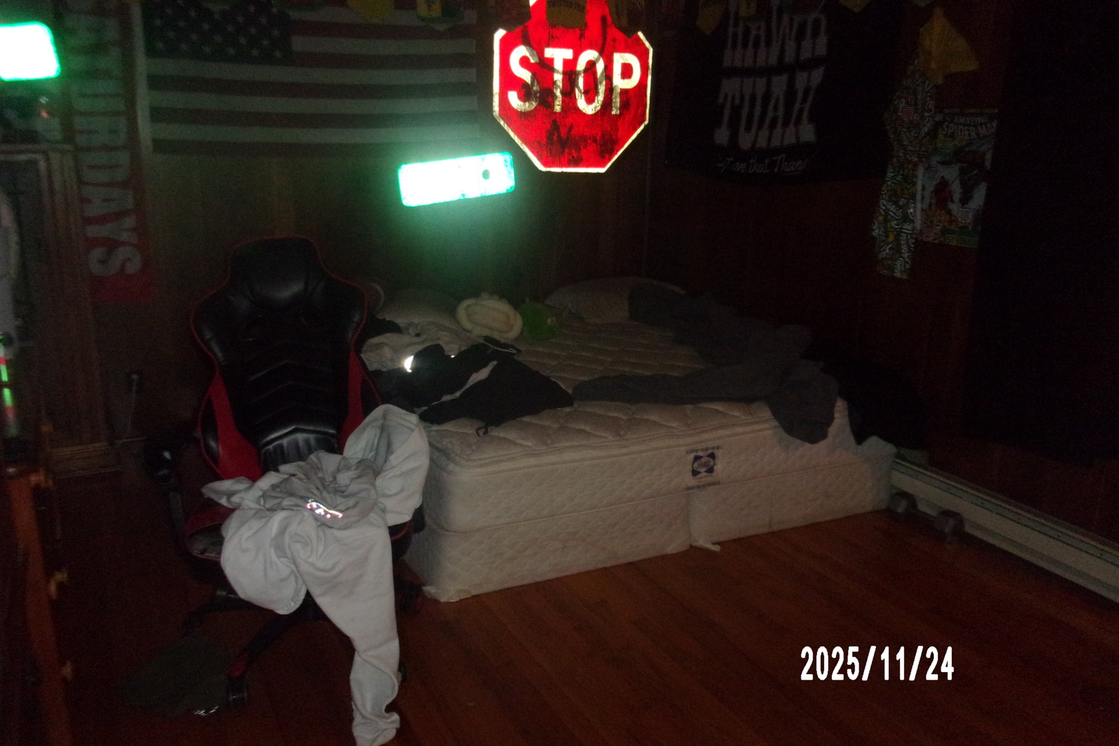 431 South 5th Street Watseka, IL 60970 - Photo 8 of 11 a bathroom with a light fixture and a fan