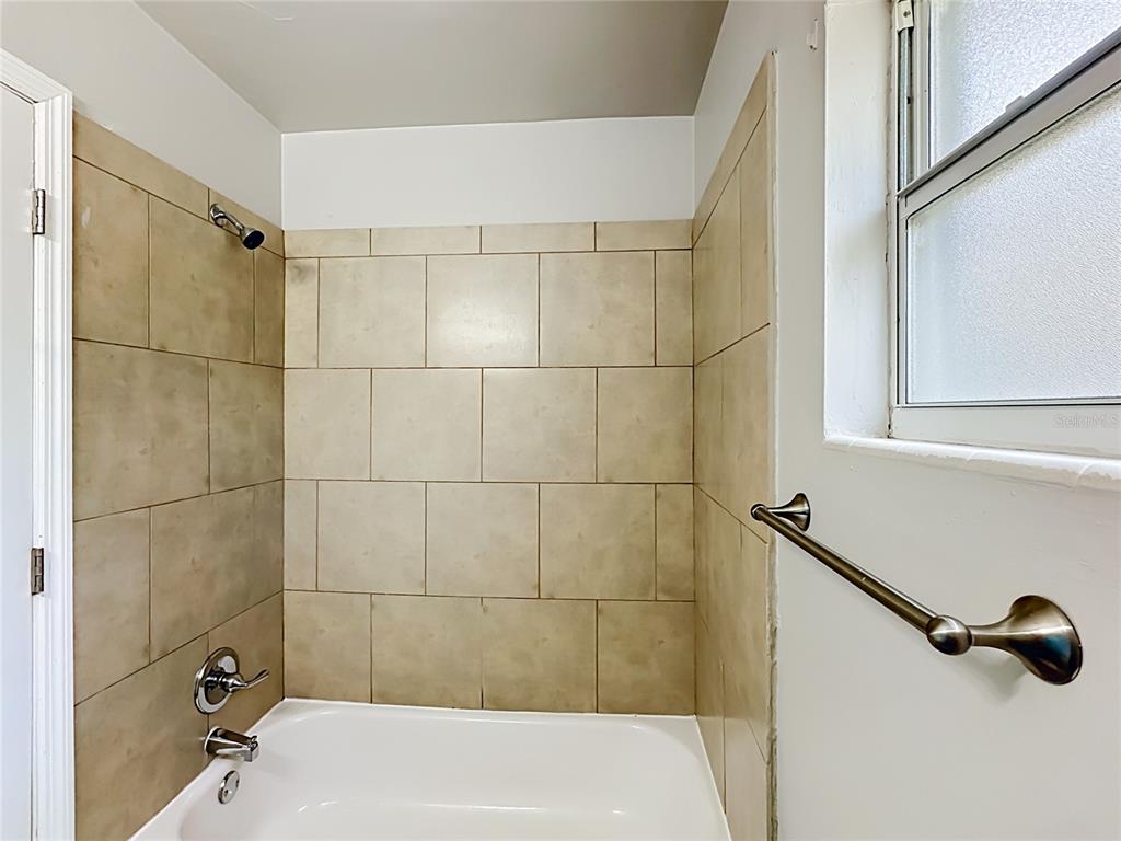414 Northwest 36th Terrace Gainesville, FL 32607 - Photo 34 of 41