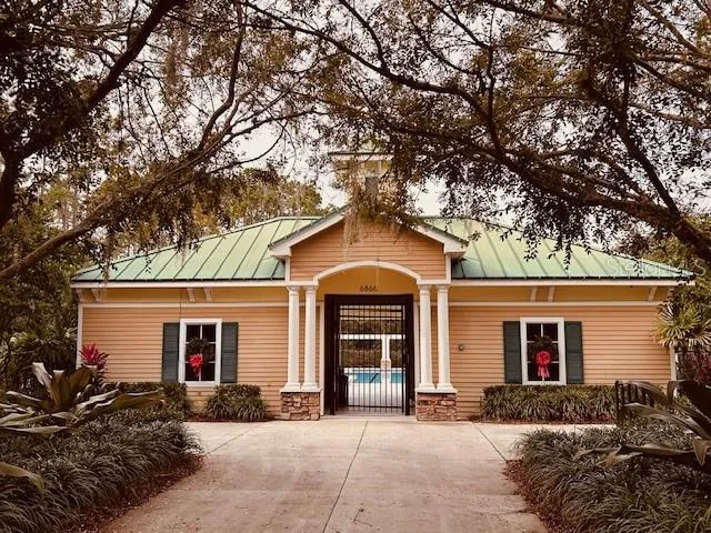 $699,000 | 12936 Droxford Road, Windermere, FL 34786