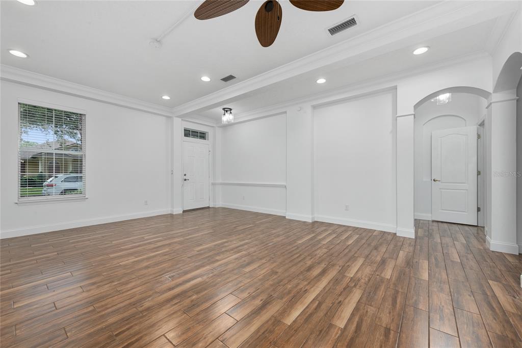 12936 Droxford Road Windermere, FL 34786 - Photo 3 of 28