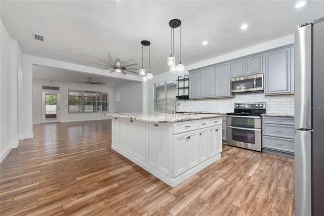 $699,000 | 12936 Droxford Road, Windermere, FL 34786