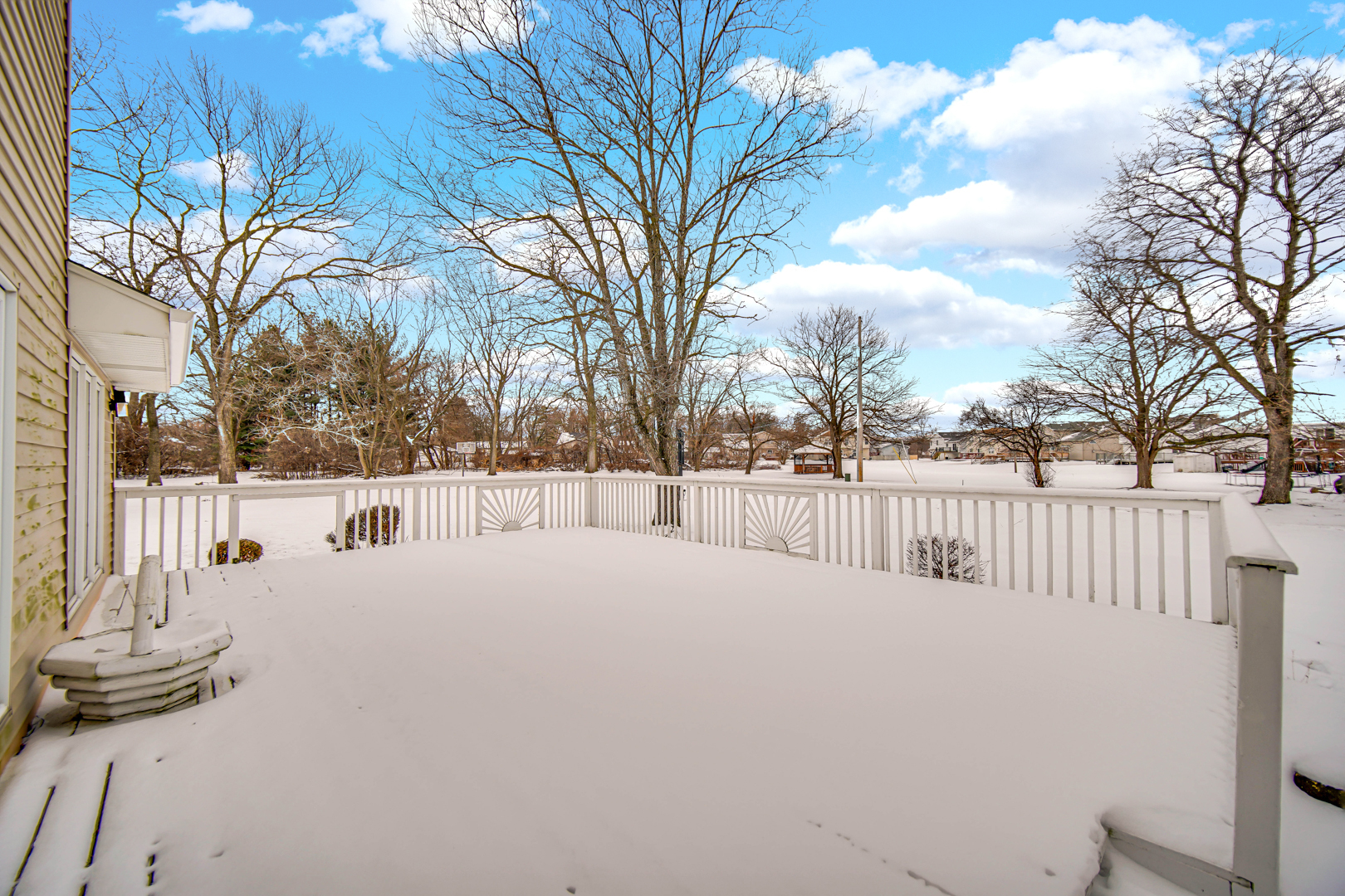15516 Frontage Road Markham, IL 60428 - Photo 35 of 36 a view of large trees and a yard