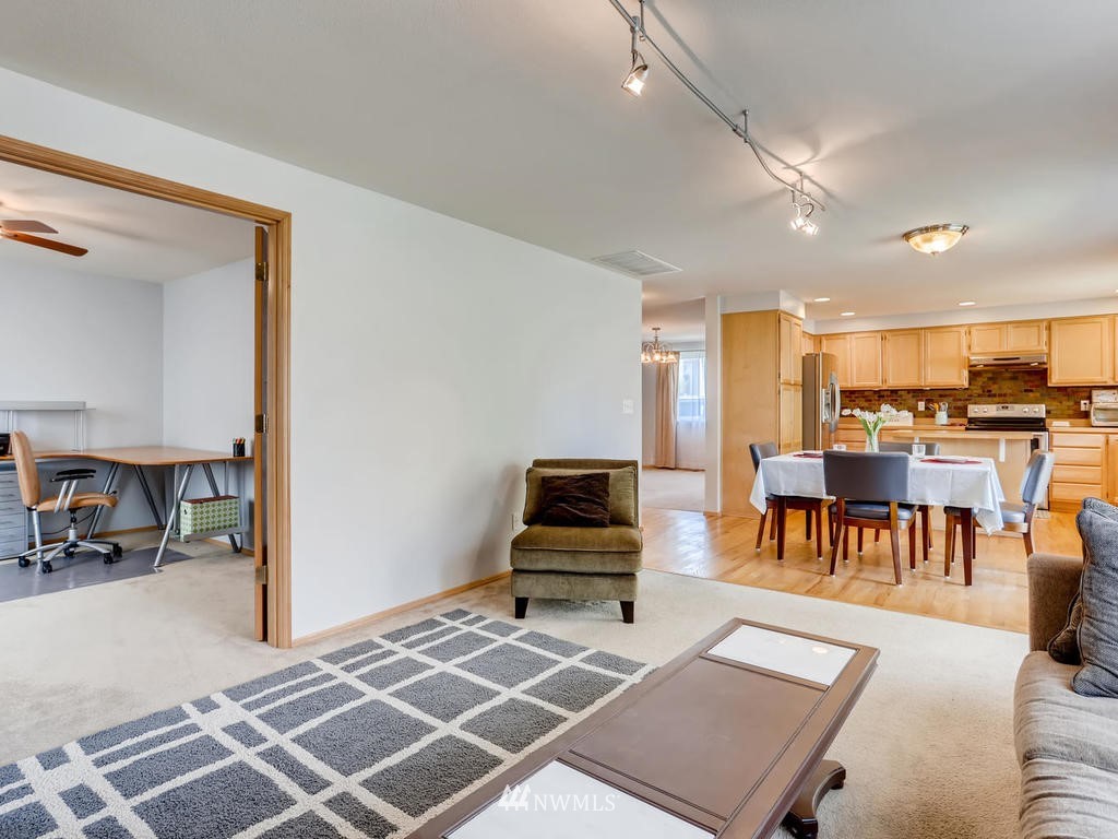 13220 Southeast 188th Place Renton, WA 98058 - Photo 15 of 27 Gallery Image 15