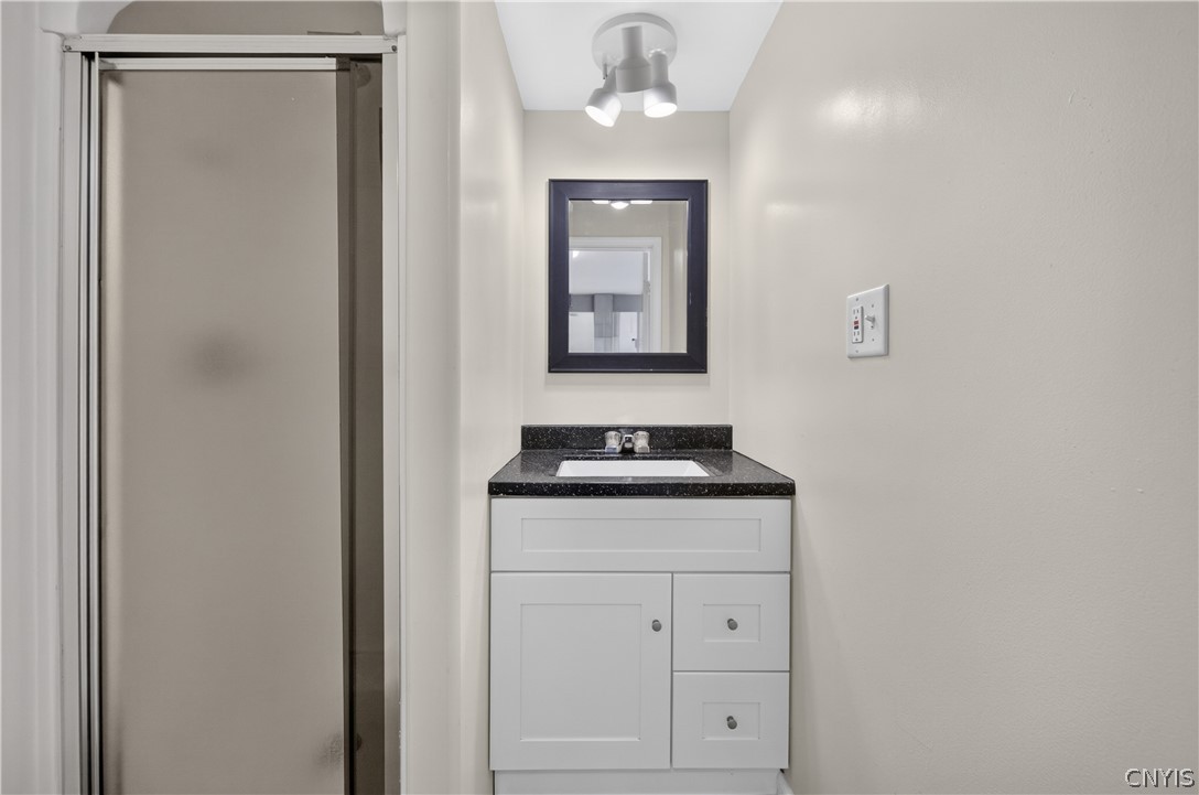 1134 County Rte 12 Schroeppel, NY 13132 - Photo 36 of 46 apartment bath