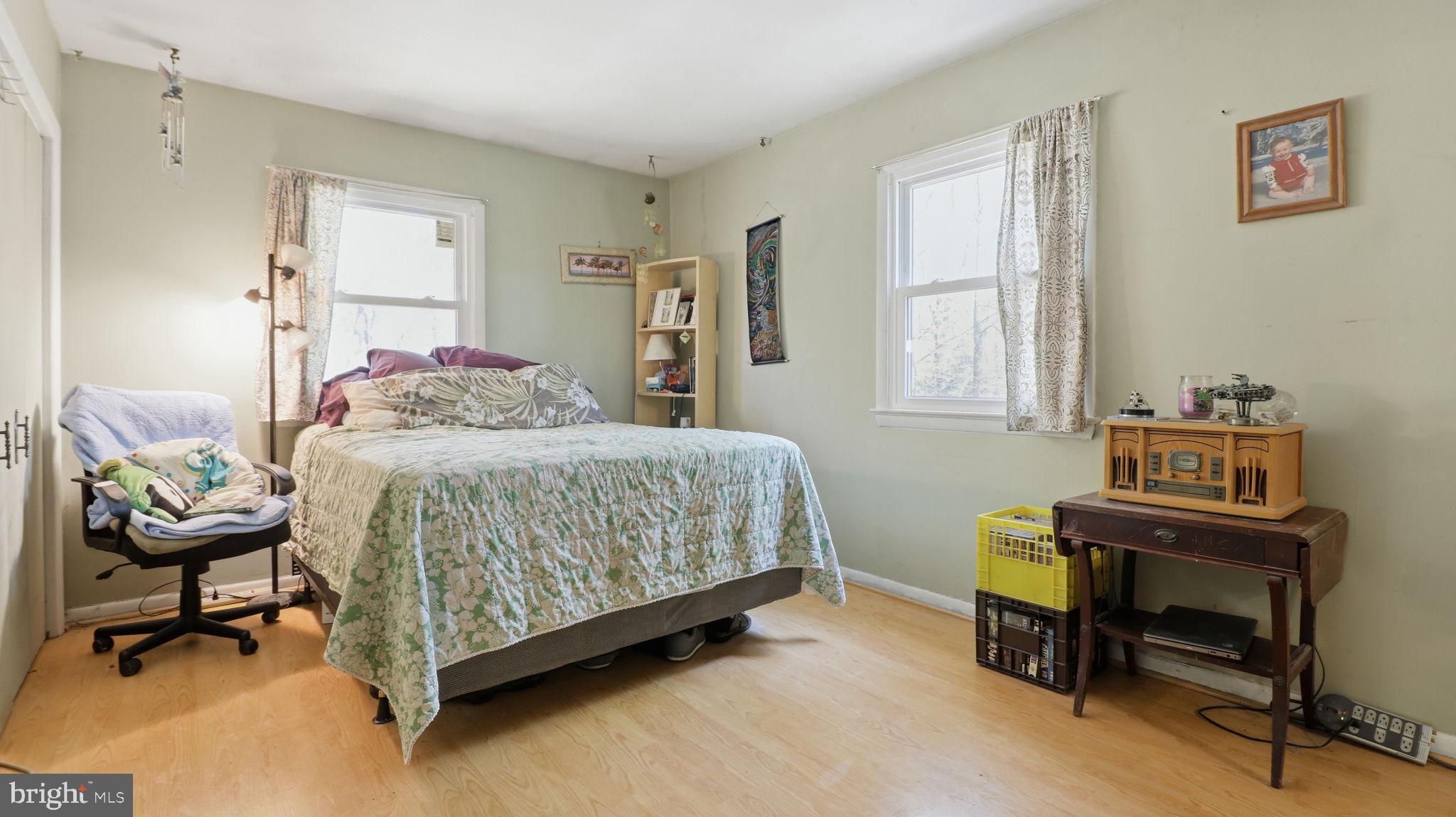 13408 Kris Ran Court Fort Washington, MD 20744 - Photo 20 of 49 Cozy bedroom with natural light.