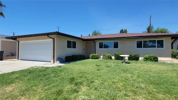 $3,200 | 45303 Lorimer Avenue, Lancaster, CA 93534
