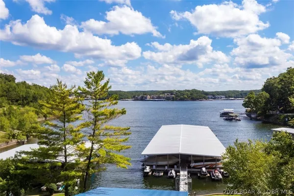 $224,000 | 5112 Osage Beach Parkway, Unit 123, Osage Beach, MO 65065