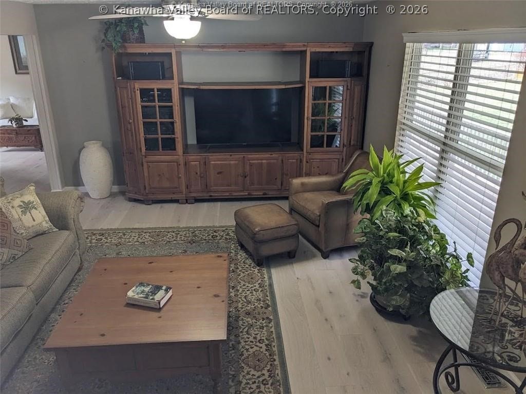 621 Seaman Fork Road Reedy, WV 25270 - Photo 2 of 47 Gallery Image 2
