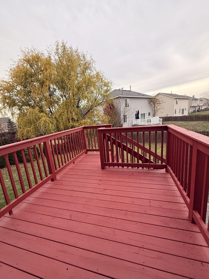 412 Clifton Lane Bolingbrook, IL 60440 - Photo 11 of 12 a view of wooden deck