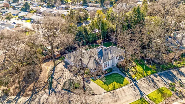 $2,650,000 | 934 Fairway Drive, Sonoma, CA 95476