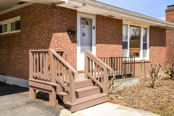 $225,000 | 26 Link Street, Albany, NY 12208