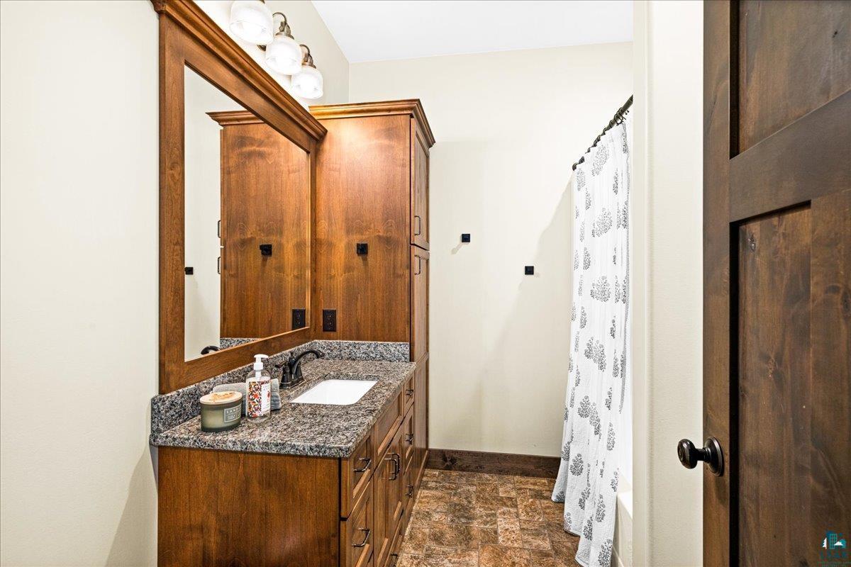 6364 Bergquist Road Duluth, MN 55804 - Photo 29 of 64