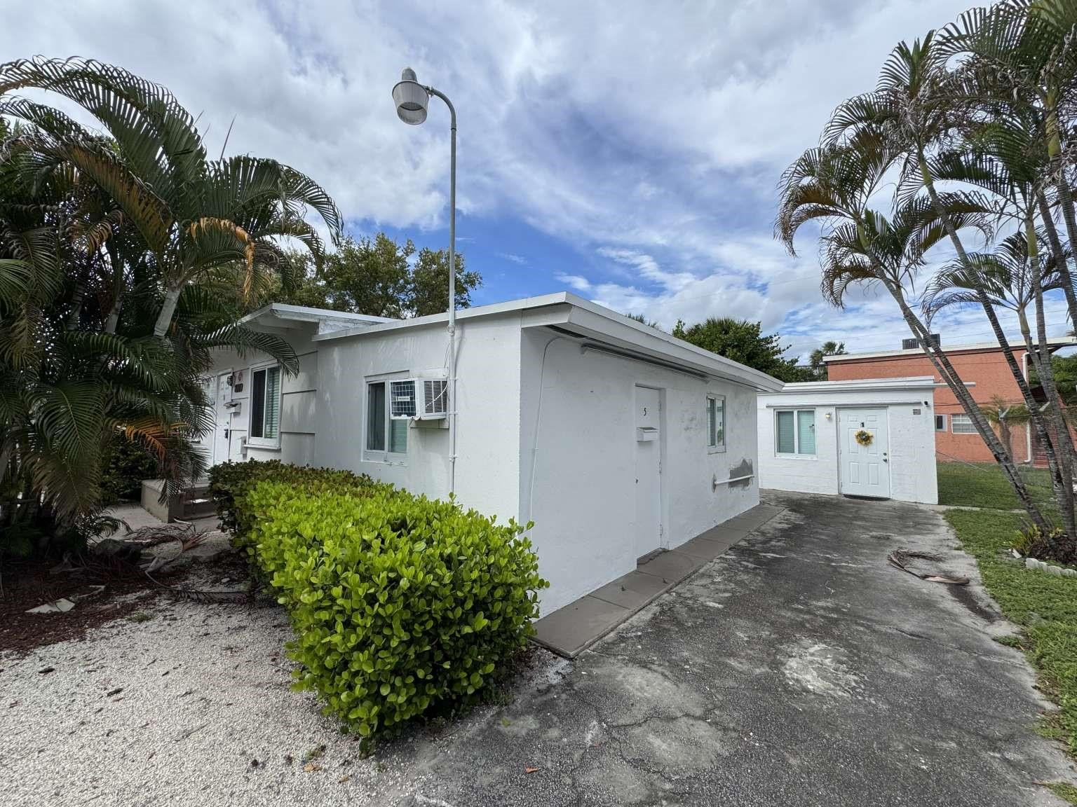 211 Southwest 2nd Court Pompano Beach, FL 33060 - Photo 8 of 10 Photo 8