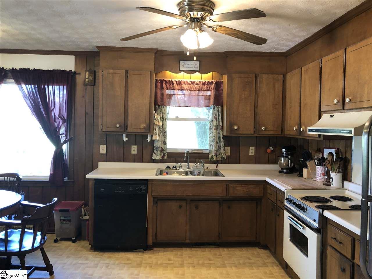 4434 Old Easley Bridge Road Easley, SC 29642 - Photo 8 of 16 Gallery Image 8