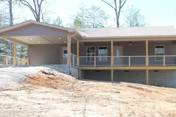 $369,000 | 807 Dulog Trail, Jamestown, TN 38556