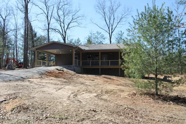 $369,000 | 807 Dulog Trail, Jamestown, TN 38556