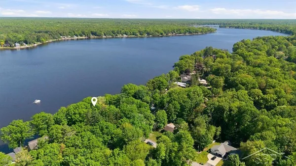 $150,000 | 3340 Lakeside Drive, Sanford, MI 48657