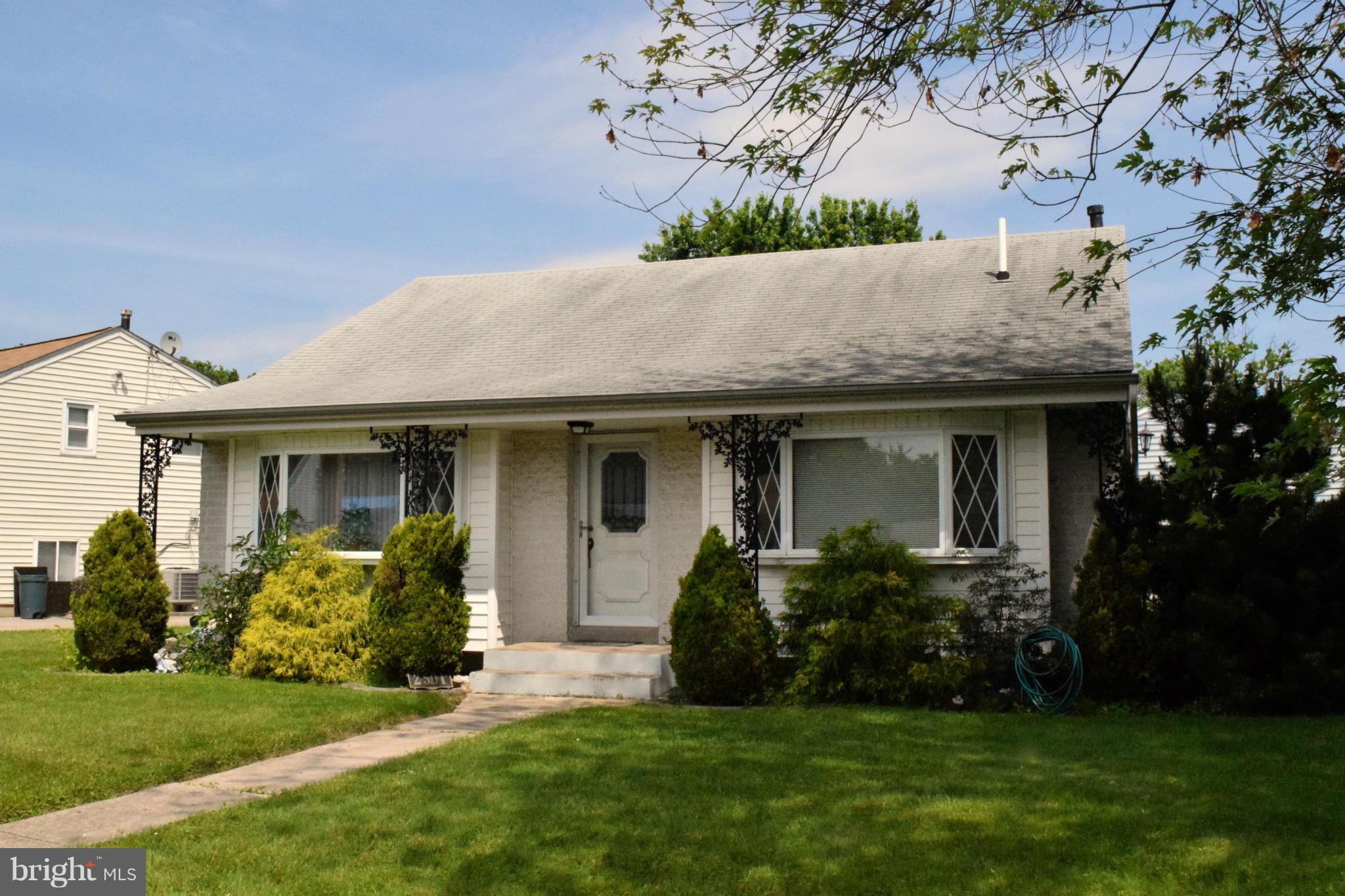 2501 Oak Manor Road Baltimore, MD 21219 - Photo 1 of 13 Exterior (Front)