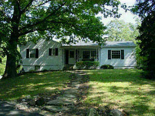 5146 Race Road Cincinnati, OH 45247 - Photo 1 of 1