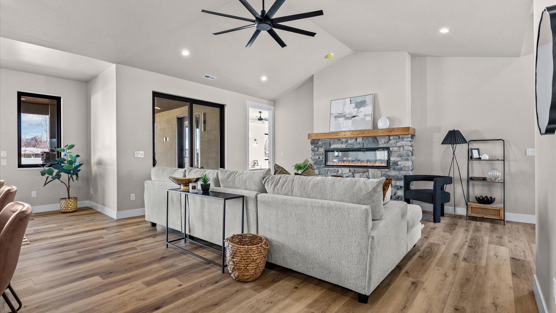 1934 Sean Court Fruita, CO 81521 - Photo 10 of 42