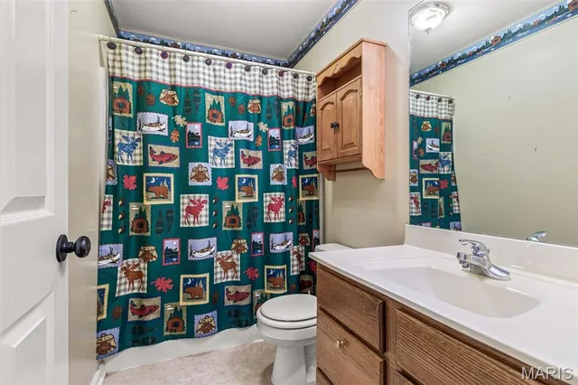 $999,900 | 107 Wildhorse Road, Farmington, MO 63640