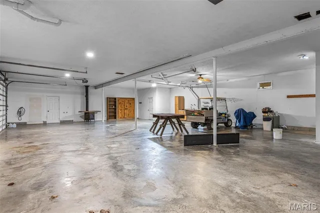 $999,900 | 107 Wildhorse Road, Farmington, MO 63640