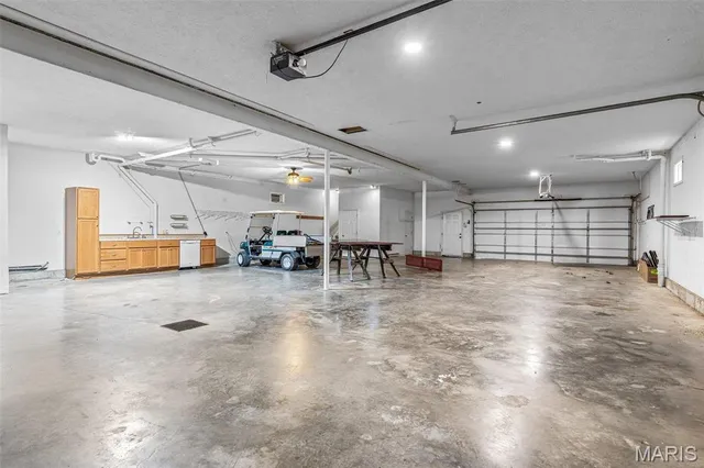 $999,900 | 107 Wildhorse Road, Farmington, MO 63640