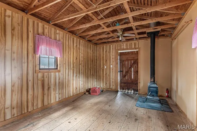 $999,900 | 107 Wildhorse Road, Farmington, MO 63640