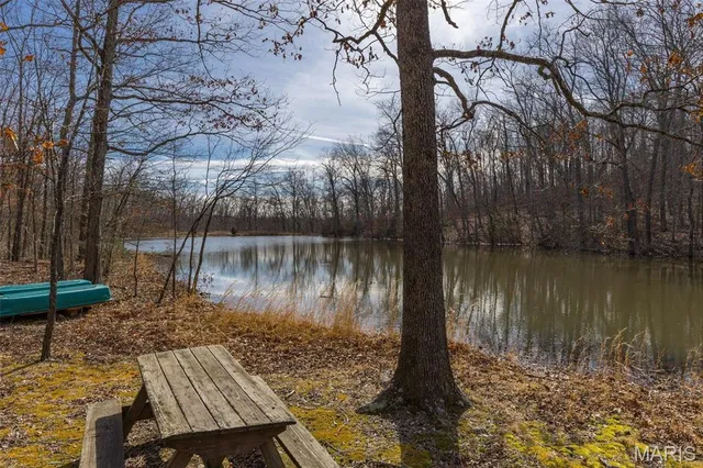 $999,900 | 107 Wildhorse Road, Farmington, MO 63640