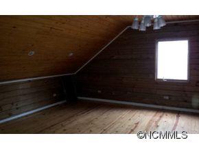 1915 Buffalo Ridge Canton, NC 28716 - Photo 8 of 16