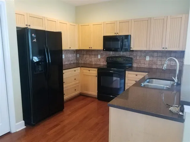 $2,500 | 3712 Riverton Trail, Tallahassee, FL 32311