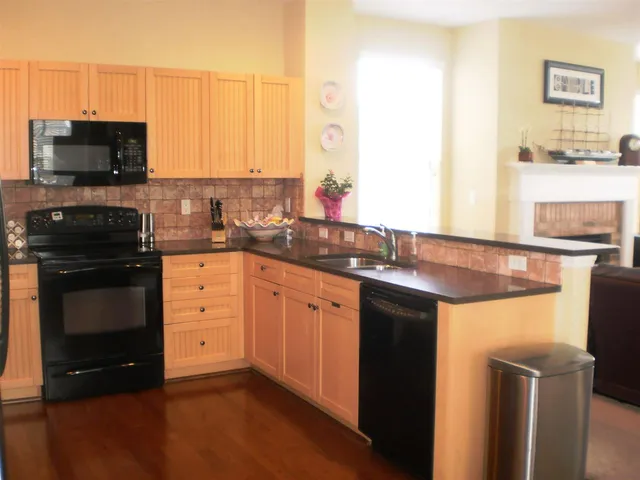 $2,500 | 3712 Riverton Trail, Tallahassee, FL 32311