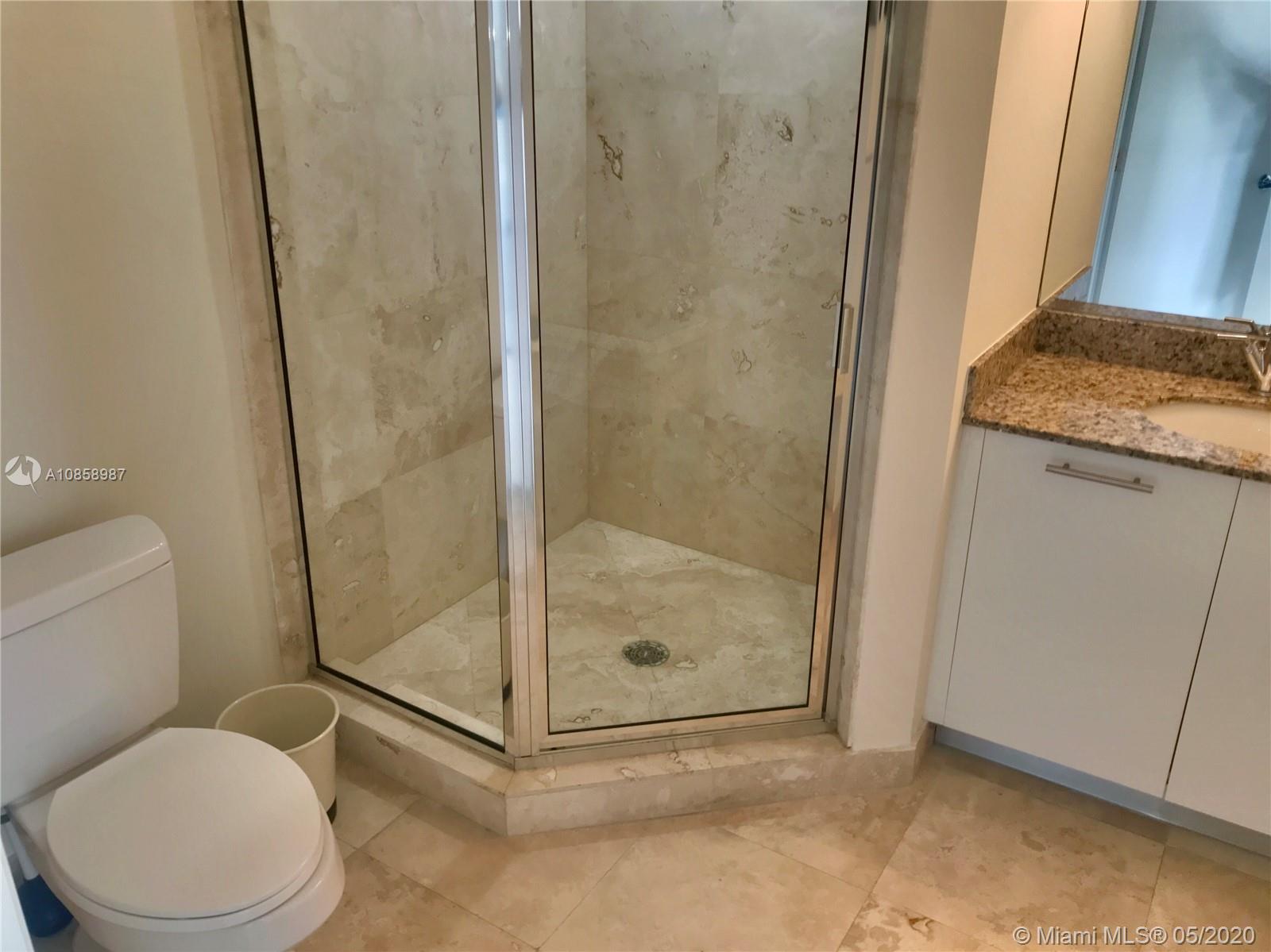 41 Southeast 5th Street, Unit 1908 Miami, FL 33131 - Photo 14 of 22