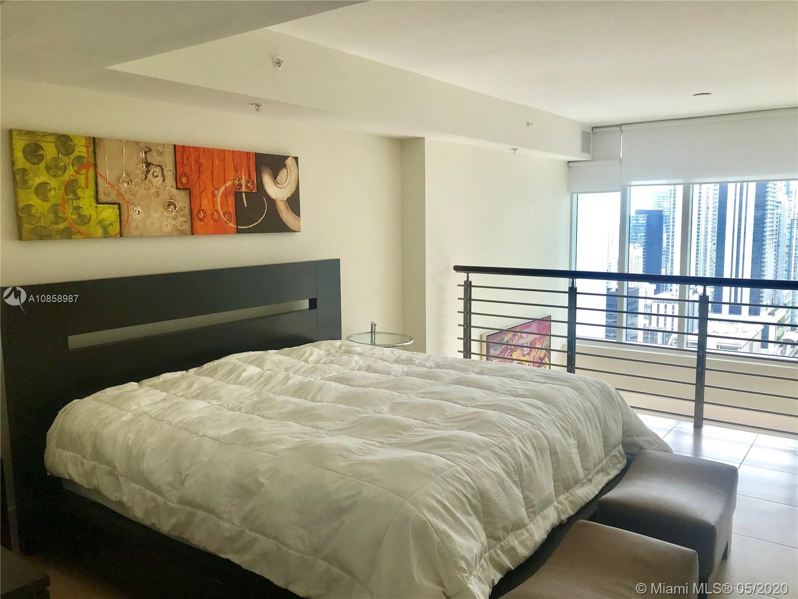 41 Southeast 5th Street, Unit 1908 Miami, FL 33131 - Photo 15 of 22