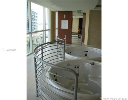 41 Southeast 5th Street, Unit 1908 Miami, FL 33131 - Photo 19 of 22