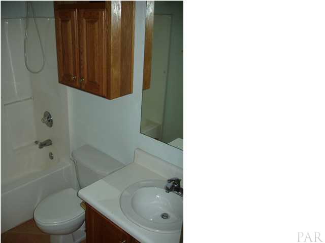 4311 Ridgeland Drive Pace, FL 32571 - Photo 11 of 13 The guest bath.