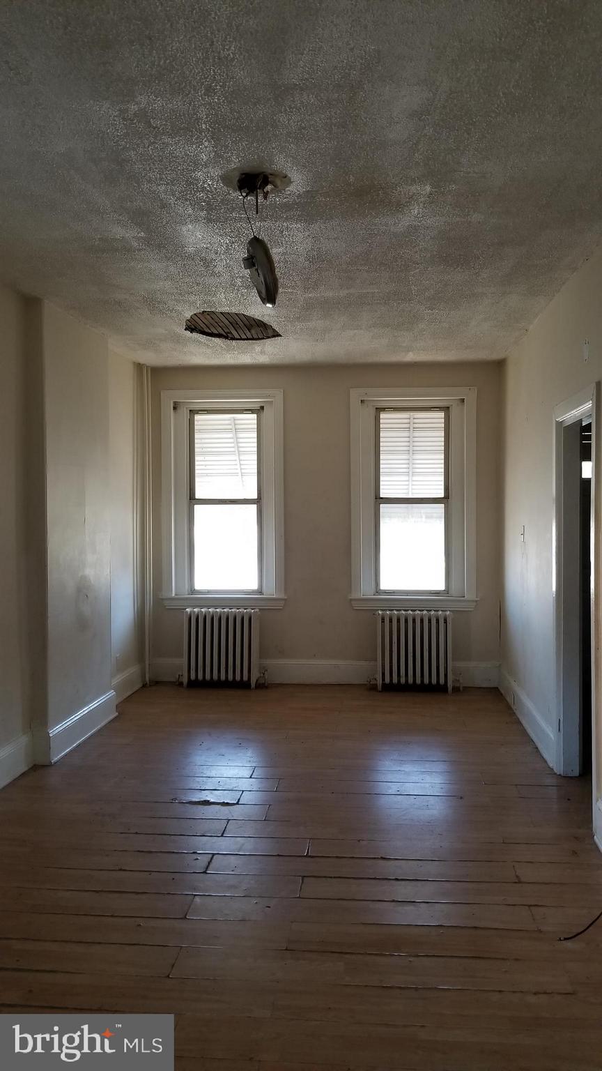 826 Butler Street Chester, PA 19013 - Photo 1 of 14 Gallery Image 1