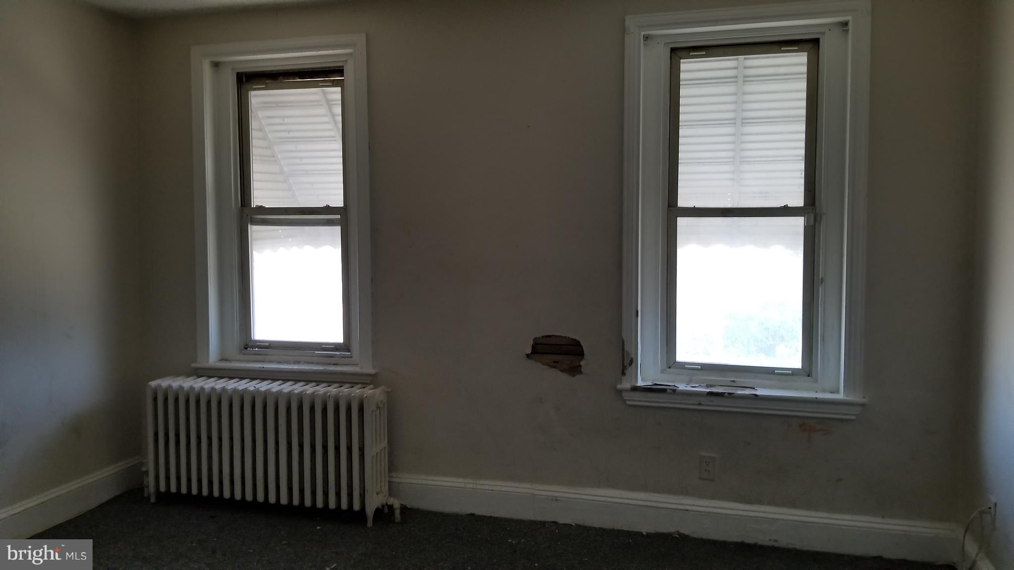 826 Butler Street Chester, PA 19013 - Photo 11 of 14 Gallery Image 11